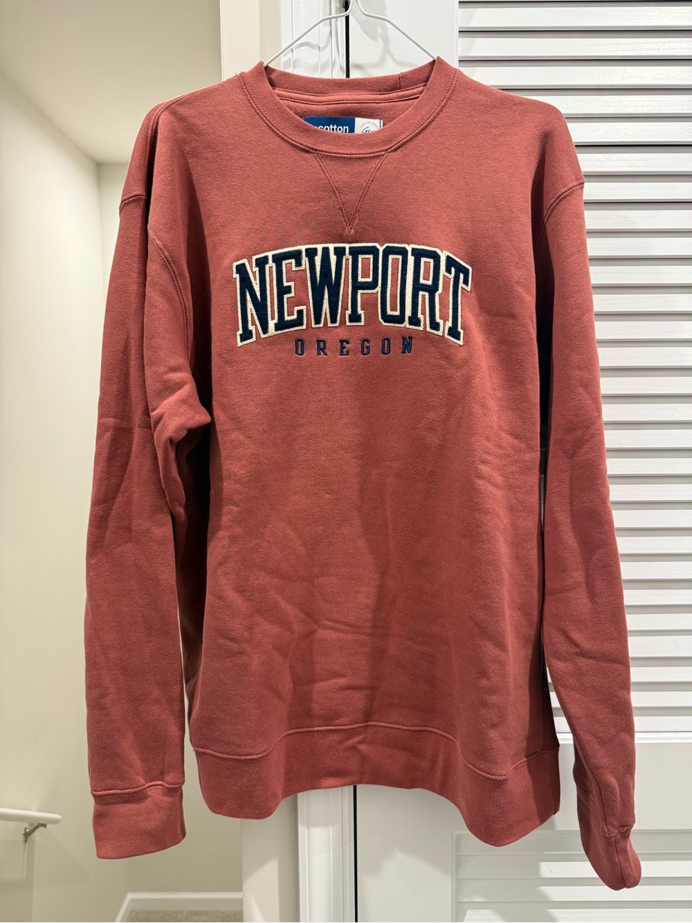 Newport Oregon Crewneck Sweatshirt in Dusty Red - Classic Pullover